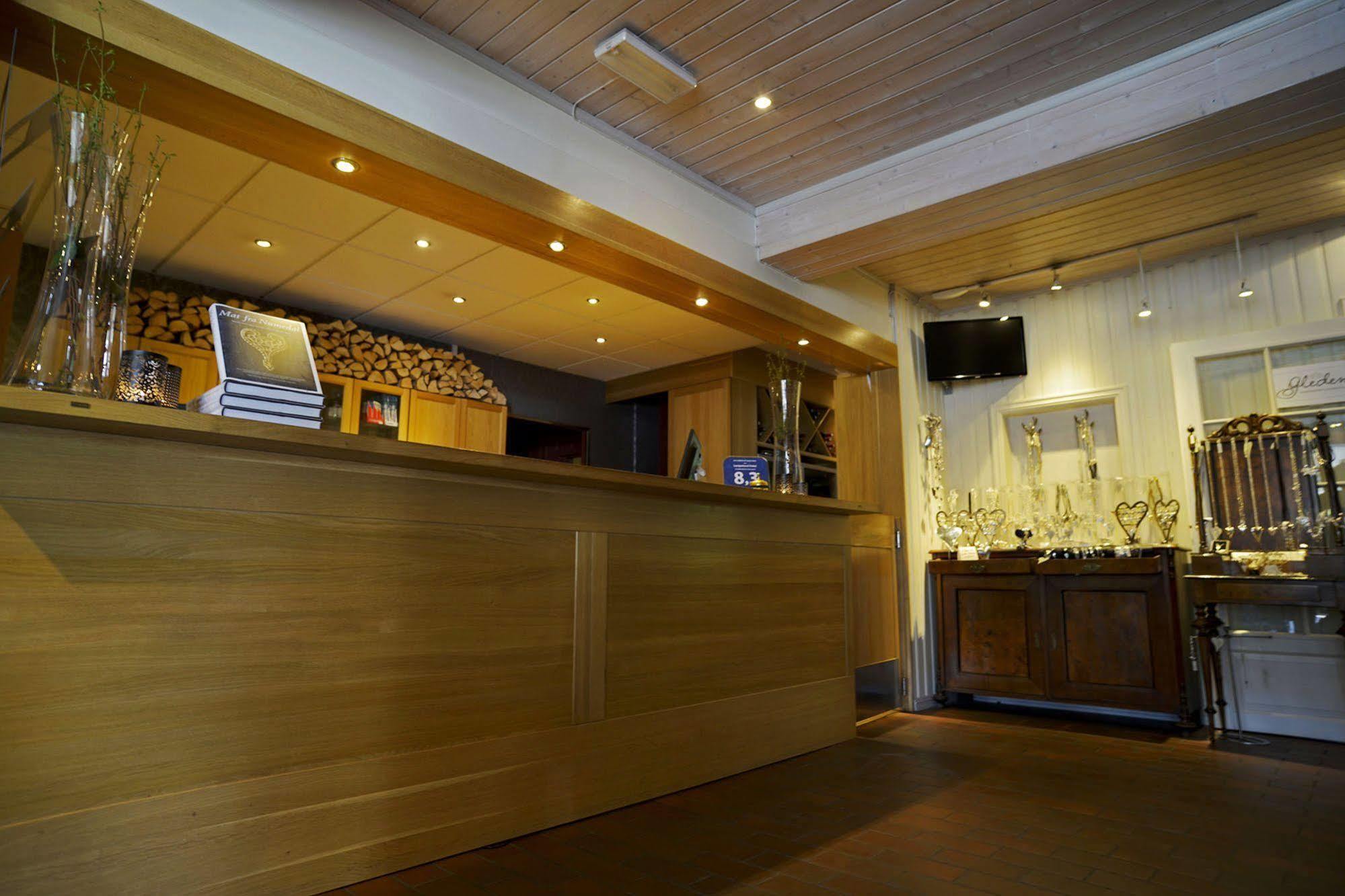 Lampeland Hotel