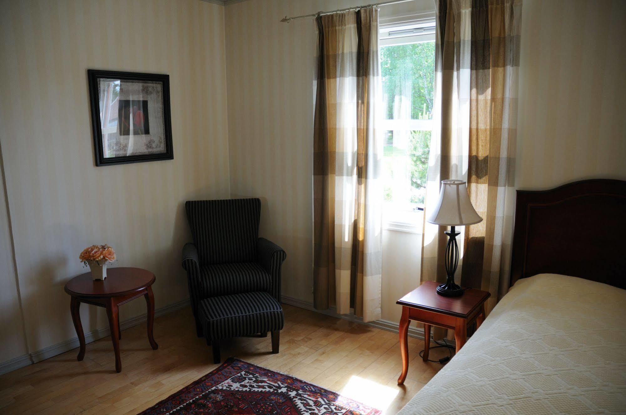 Lampeland Hotel